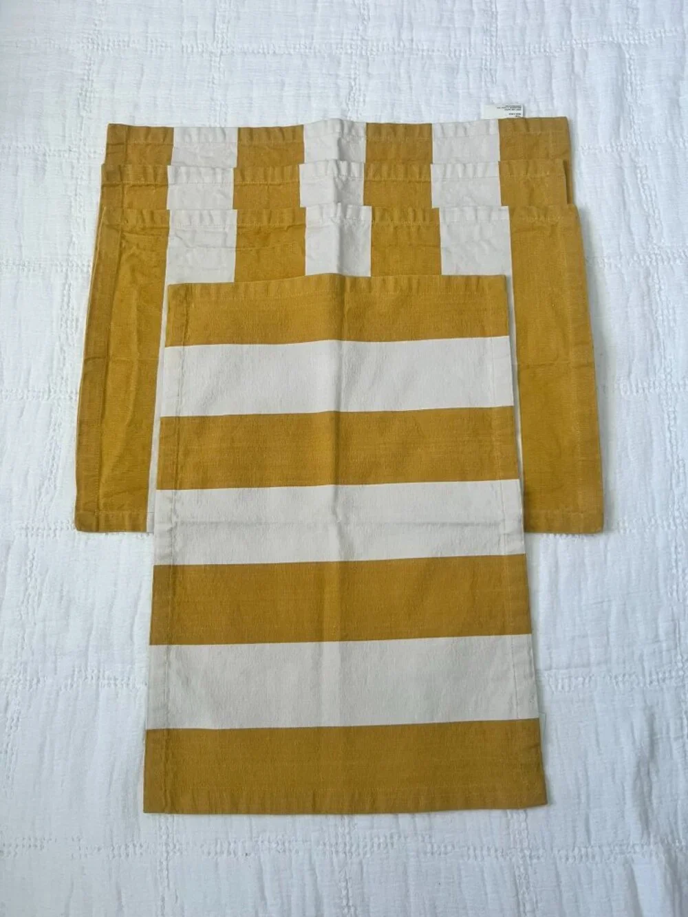 Crate and Barrel Olin Mustard Stripe Placemats Set of 4 Cotton 14x19